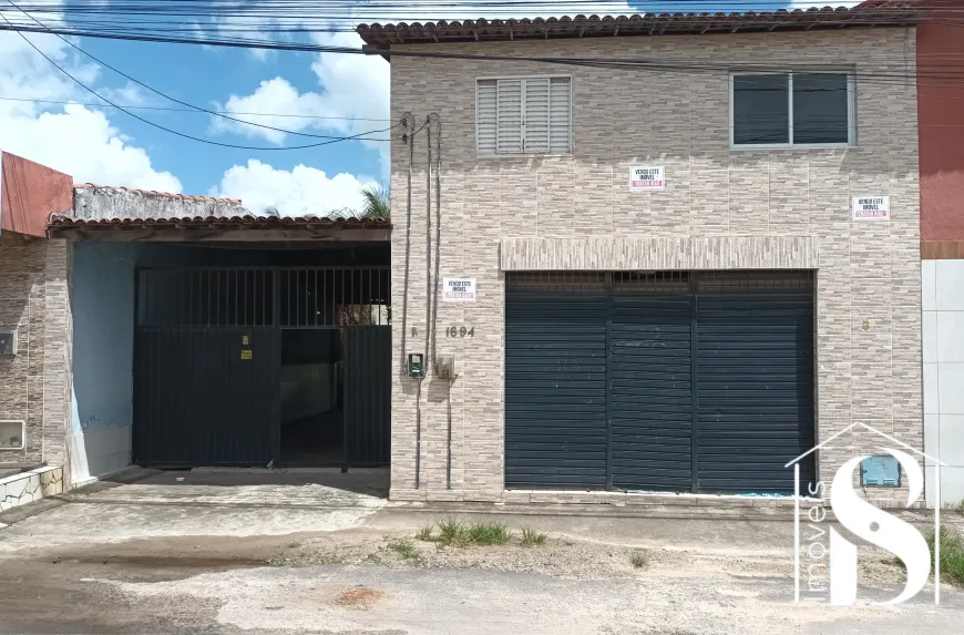 Foto 1 de Casa com 2 Quartos para venda ou aluguel, 300m² em Jardim Jatobá, Fortaleza