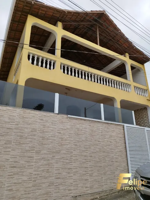 Foto 1 de Casa com 4 Quartos à venda, 280m² em Iriri, Anchieta