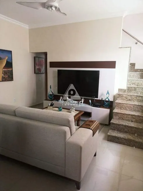 Foto 1 de Casa com 4 Quartos à venda, 90m² em Vila Isabel, Rio de Janeiro