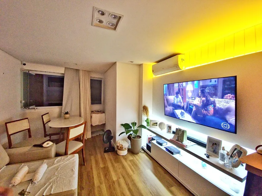 Foto 1 de Apartamento com 2 Quartos à venda, 57m² em Meireles, Fortaleza