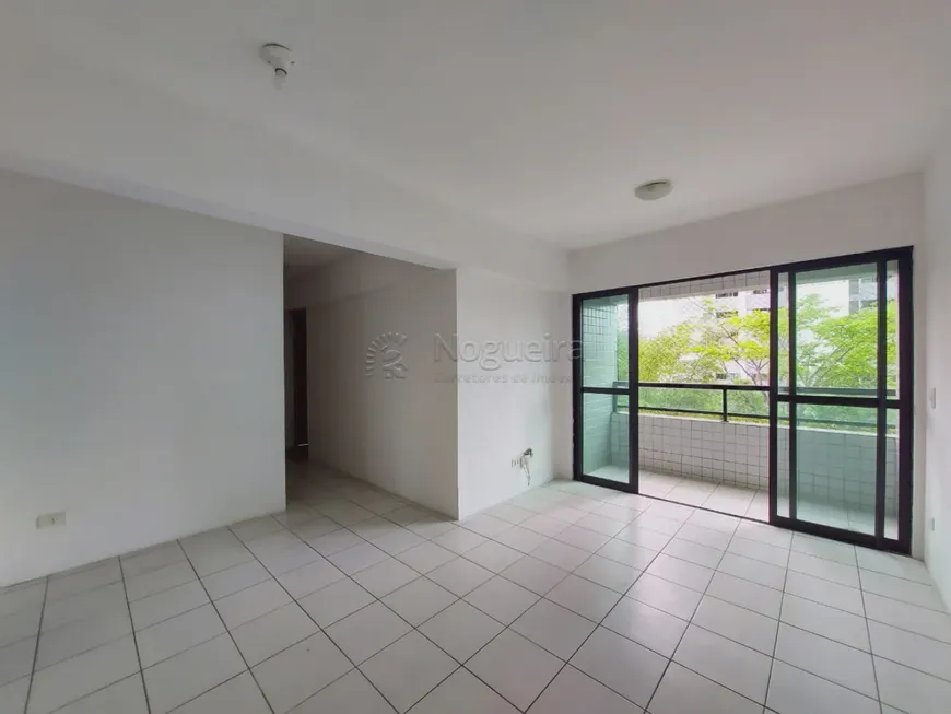 Foto 1 de Apartamento com 2 Quartos à venda, 80m² em Monteiro, Recife