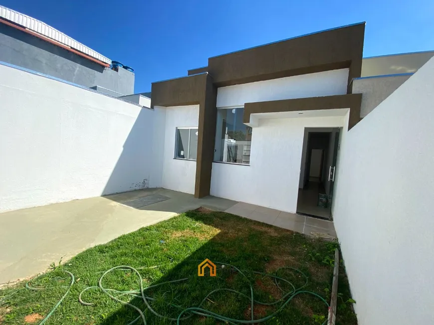 Foto 1 de Casa com 2 Quartos à venda, 55m² em Santo Antonio, São Joaquim de Bicas