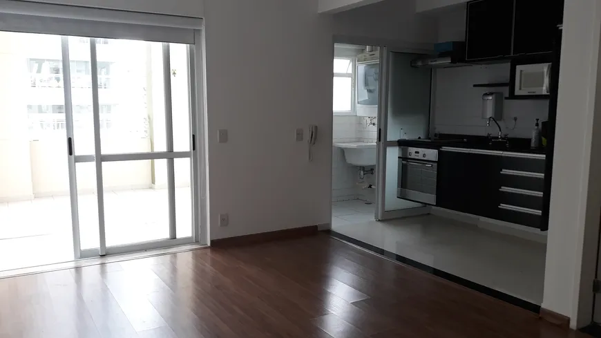 Foto 1 de Apartamento com 1 Quarto para alugar, 70m² em Vila Olímpia, São Paulo