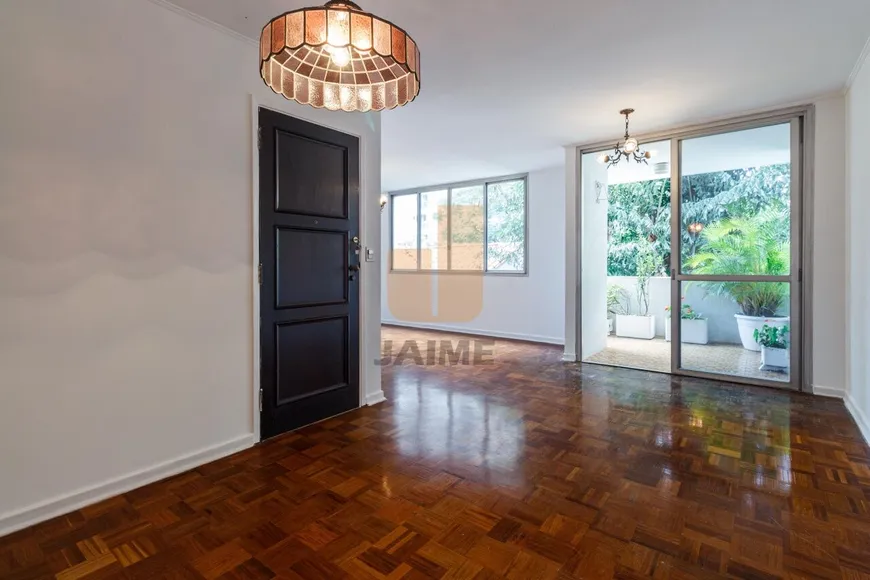 Foto 1 de Apartamento com 3 Quartos para venda ou aluguel, 142m² em Perdizes, São Paulo