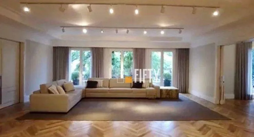 Foto 1 de Apartamento com 3 Quartos à venda, 440m² em Jardim Paulista, São Paulo
