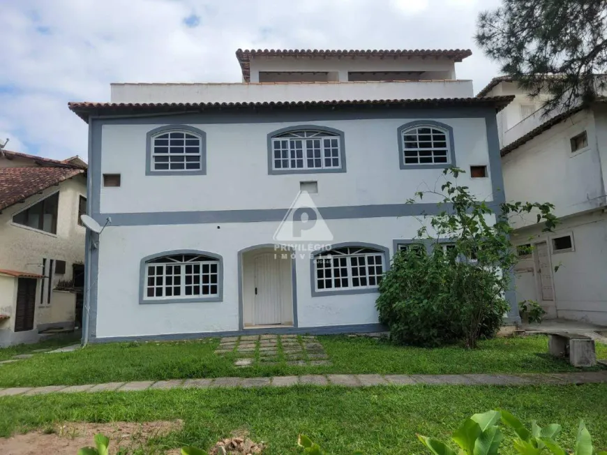 Foto 1 de Casa com 3 Quartos à venda, 13982m² em Recreio Dos Bandeirantes, Rio de Janeiro