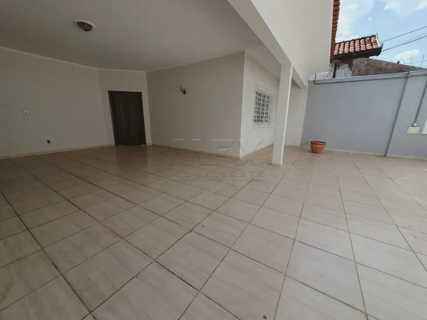 Foto 1 de Casa com 3 Quartos para alugar, 220m² em Jardim Estoril, Bauru