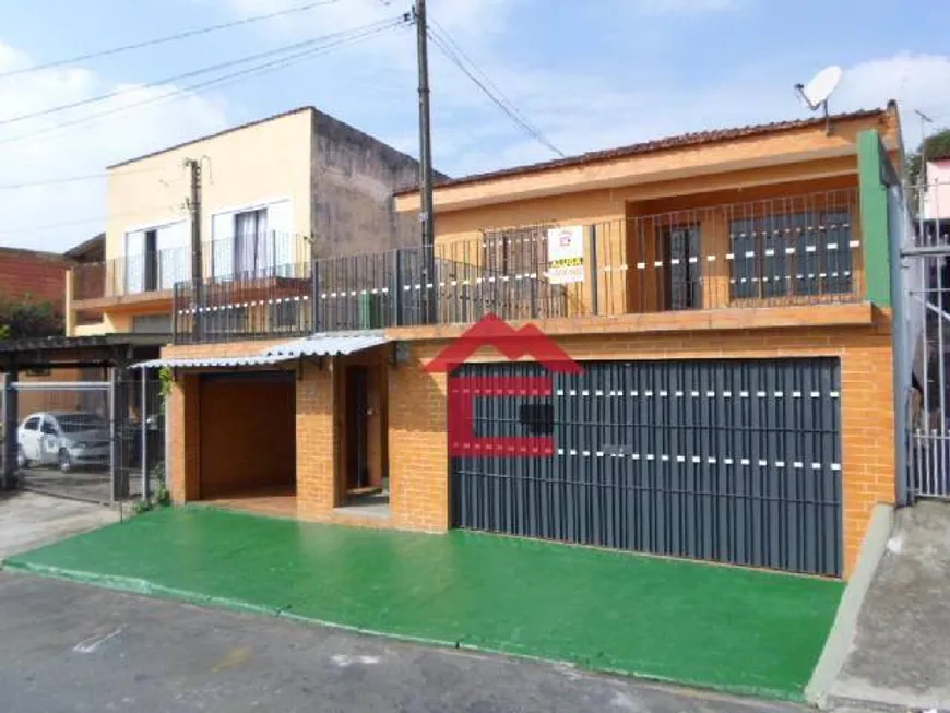 Foto 1 de Casa com 2 Quartos à venda, 180m² em Jardim Sabiá, Cotia