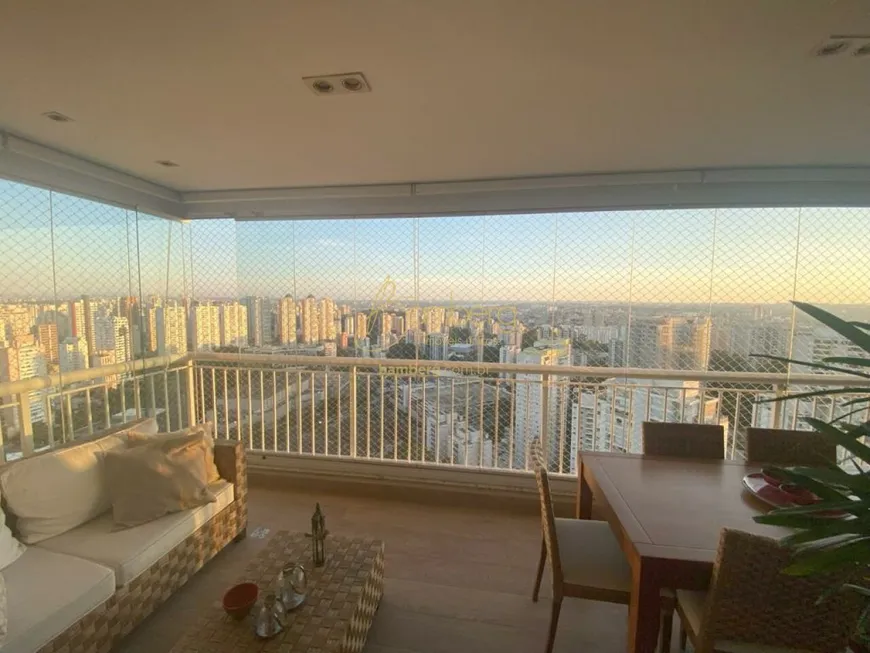 Foto 1 de Apartamento com 3 Quartos à venda, 223m² em Vila Andrade, São Paulo