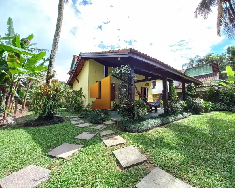 Foto 1 de Casa com 2 Quartos à venda, 180m² em Praia de Juquehy, São Sebastião