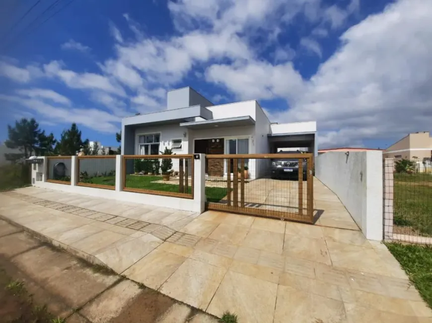 Foto 1 de Casa com 2 Quartos à venda, 108m² em Balneário Bella Torres, Passo de Torres