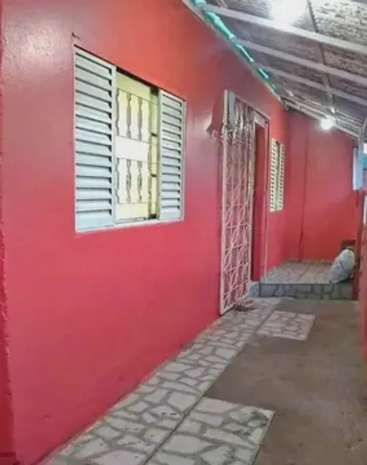 Foto 1 de Casa com 2 Quartos à venda, 80m² em Barbalho, Salvador