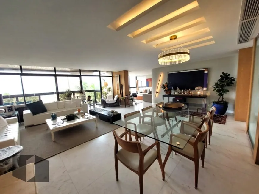 Foto 1 de Apartamento com 4 Quartos para alugar, 177m² em Barra da Tijuca, Rio de Janeiro