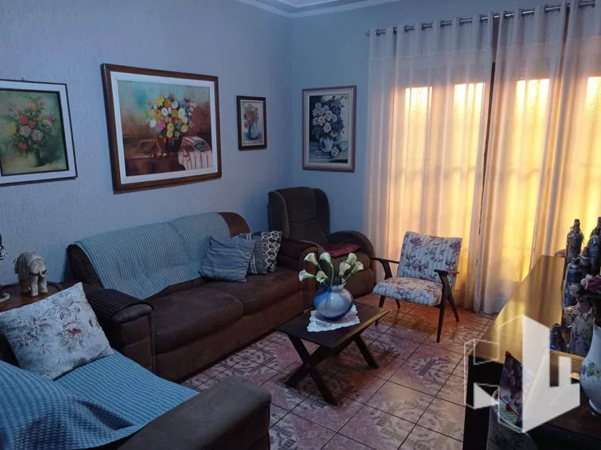 Foto 1 de Casa com 3 Quartos à venda, 210m² em Jardim Carolina, Jaú