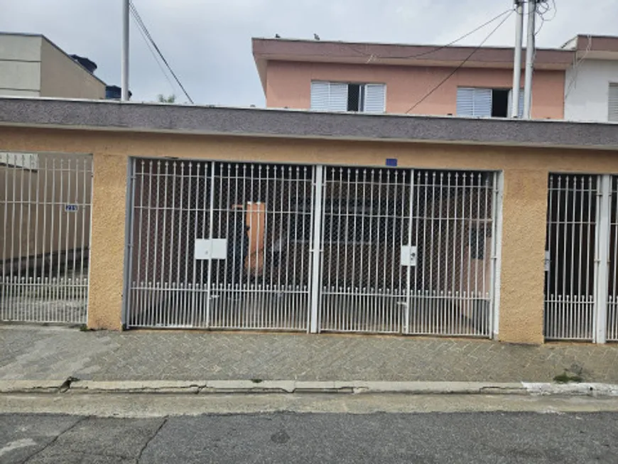 Foto 1 de Casa com 3 Quartos para venda ou aluguel, 200m² em Vila Ema, São Paulo