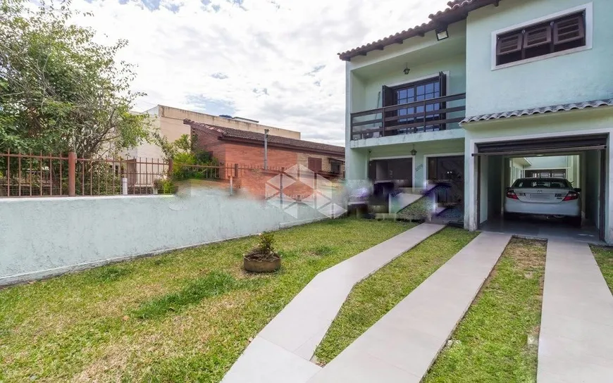 Foto 1 de Casa com 4 Quartos à venda, 354m² em Tristeza, Porto Alegre