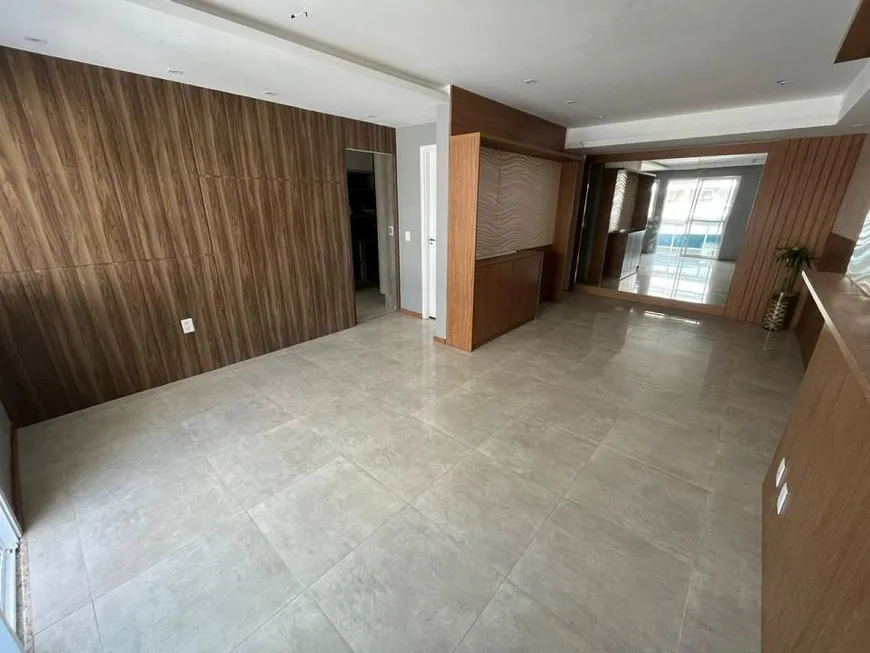 Foto 1 de Apartamento com 3 Quartos à venda, 109m² em Portao, Lauro de Freitas