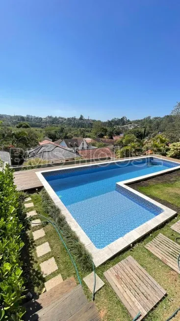 Foto 1 de Casa com 4 Quartos à venda, 376m² em Granja Viana, Carapicuíba