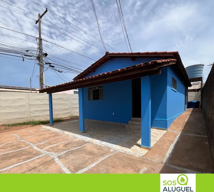 Foto 1 de Casa com 2 Quartos para alugar, 90m² em Morada da Serra, Cuiabá