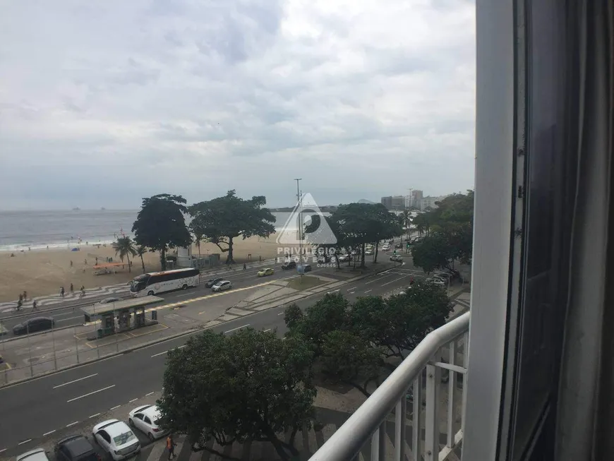 Foto 1 de Apartamento com 4 Quartos à venda, 230m² em Copacabana, Rio de Janeiro