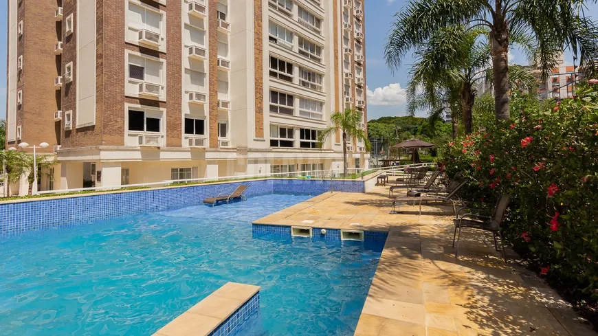 Foto 1 de Apartamento com 3 Quartos à venda, 107m² em Boa Vista, Porto Alegre