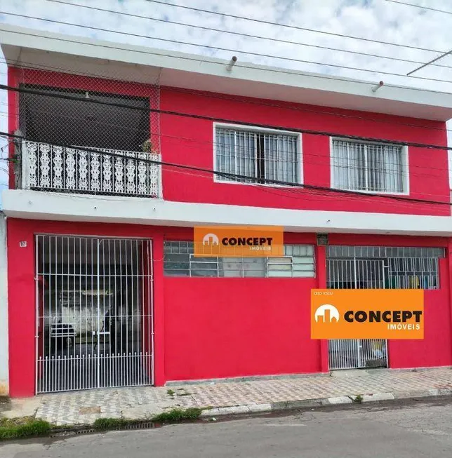 Foto 1 de Sobrado com 3 Quartos à venda, 300m² em Vila Figueira, Suzano