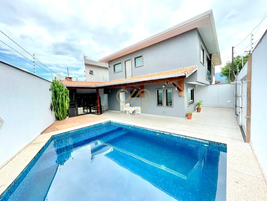 Foto 1 de Casa com 3 Quartos à venda, 160m² em Vila Caicara, Praia Grande