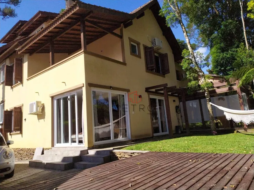 Foto 1 de Casa com 2 Quartos à venda, 124m² em Parque das Hortênsias, Canela