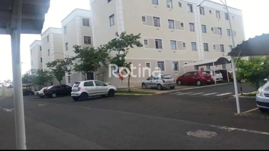 Foto 1 de Apartamento com 2 Quartos à venda, 44m² em Jardim Brasília, Uberlândia