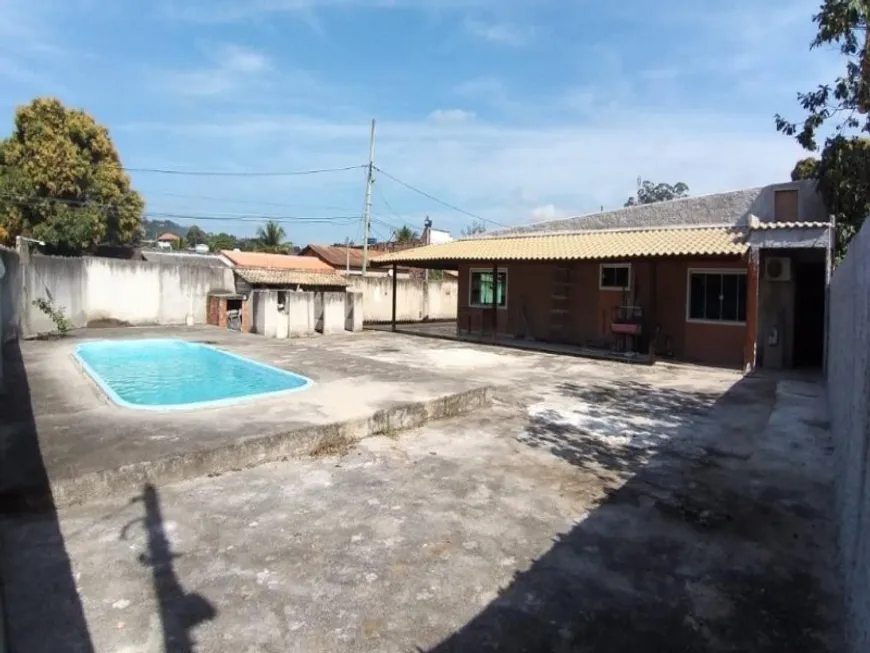 Foto 1 de Casa com 3 Quartos à venda, 298m² em Ipiiba, São Gonçalo