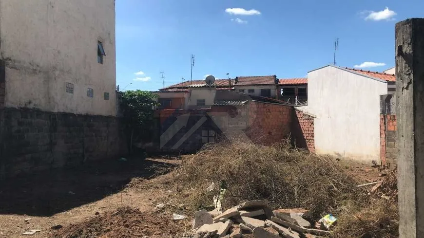 Foto 1 de Lote/Terreno à venda, 301m² em Jardim Bandeirante, Rio Claro