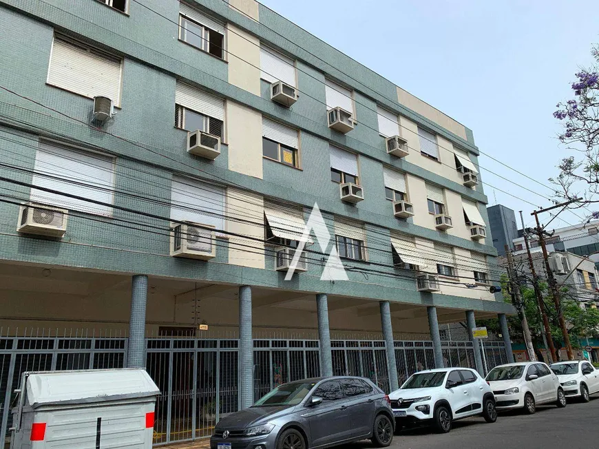 Foto 1 de Apartamento com 2 Quartos à venda, 72m² em Menino Deus, Porto Alegre