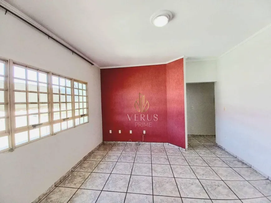 Foto 1 de Casa com 6 Quartos para alugar, 173m² em Jardim Centenário, Mogi Guaçu