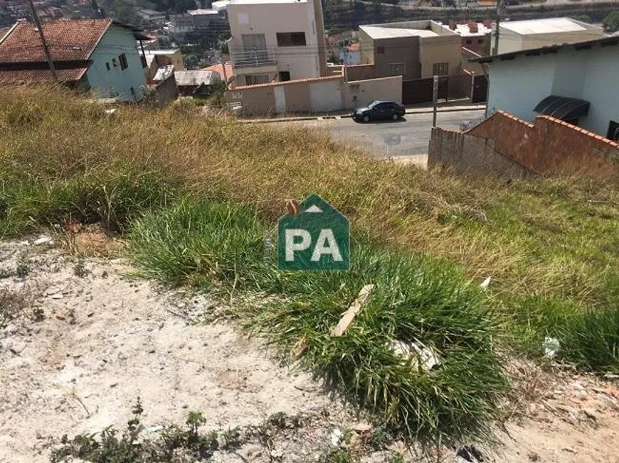 Foto 1 de Lote/Terreno à venda, 680m² em Monte Verde, Poços de Caldas