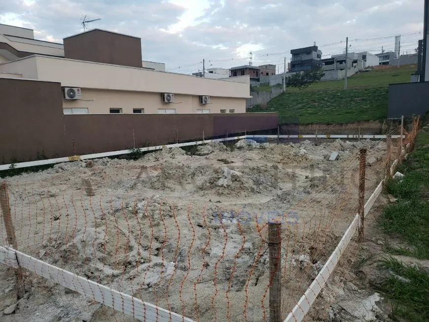 Foto 1 de Lote/Terreno à venda, 322m² em Cezar de Souza, Mogi das Cruzes