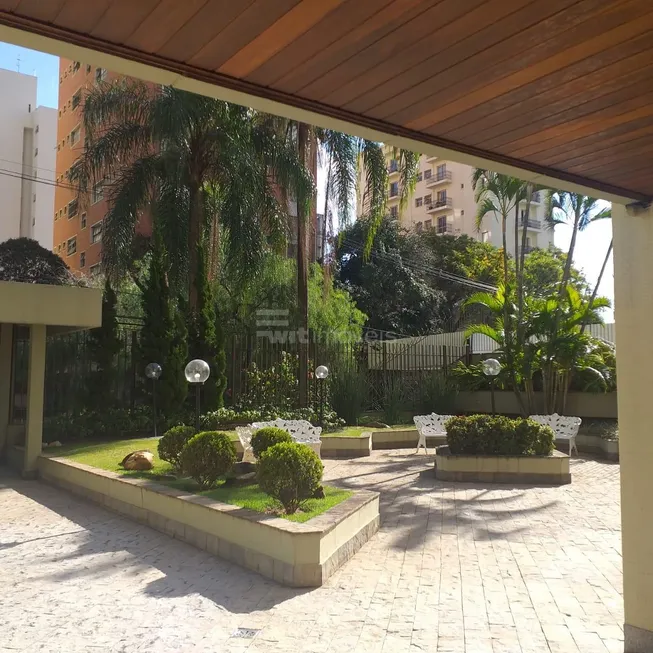 Foto 1 de Apartamento com 4 Quartos à venda, 187m² em Cambuí, Campinas