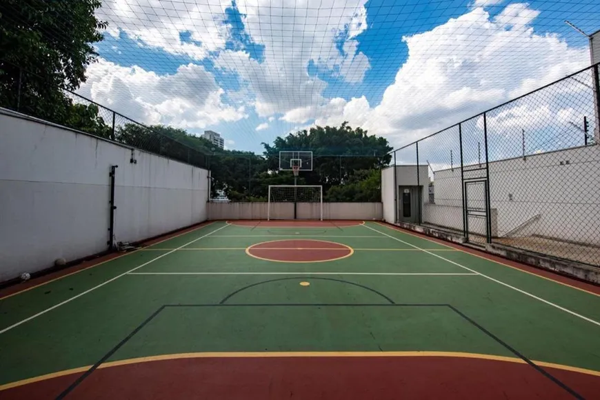 Foto 1 de Apartamento com 3 Quartos à venda, 100m² em Cambuci, São Paulo