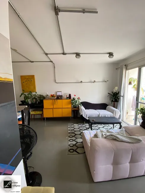 Foto 1 de Apartamento com 3 Quartos à venda, 66m² em Saúde, São Paulo