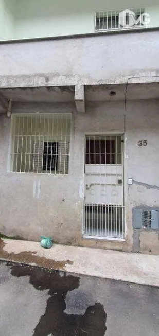Foto 1 de Casa com 2 Quartos para alugar, 50m² em Vila Nova Galvão, São Paulo