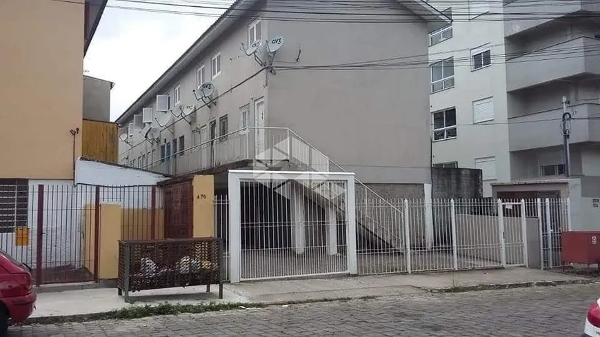 Foto 1 de Casa com 2 Quartos à venda, 62m² em Desvio Rizzo, Caxias do Sul