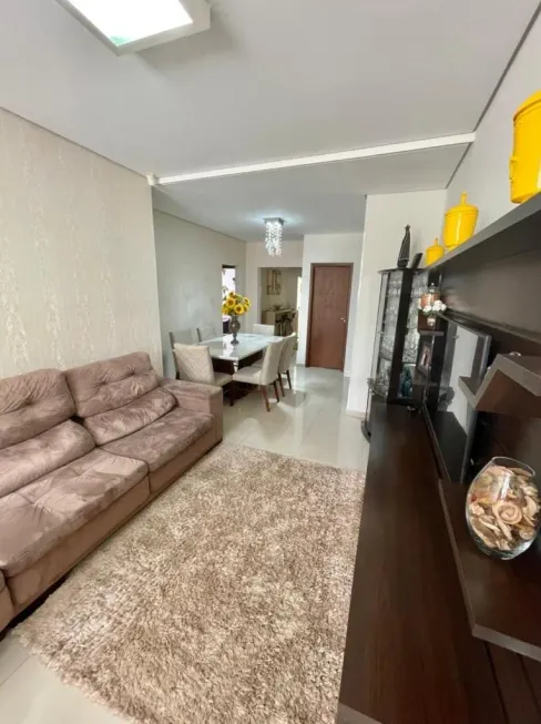 Foto 1 de Apartamento com 3 Quartos à venda, 10m² em Jardim Piratininga, Franca