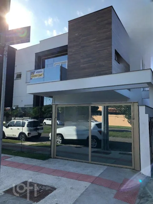 Foto 1 de Casa com 4 Quartos à venda, 180m² em Córrego Grande, Florianópolis