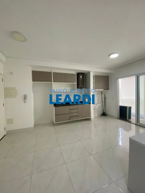 Foto 1 de Apartamento com 2 Quartos à venda, 60m² em Tamboré, Santana de Parnaíba