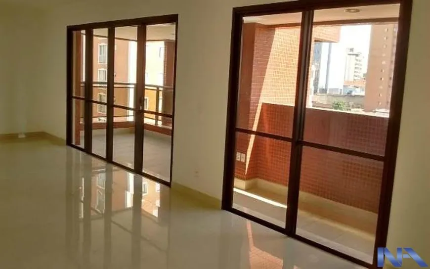 Foto 1 de Apartamento com 4 Quartos à venda, 208m² em Vila Mariana, São Paulo
