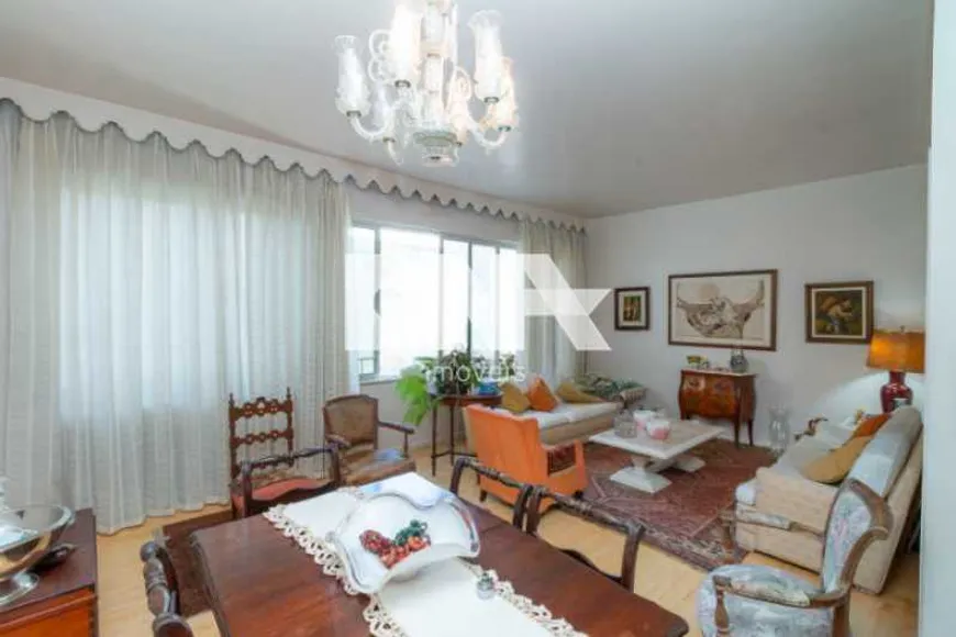 Foto 1 de Apartamento com 3 Quartos à venda, 130m² em Leblon, Rio de Janeiro