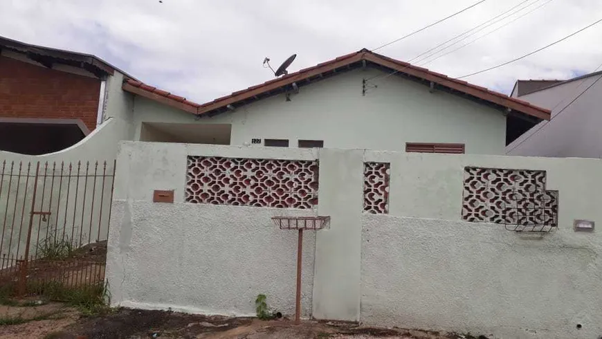 Foto 1 de Casa com 2 Quartos à venda, 75m² em Jardim Ipaussurama, Campinas