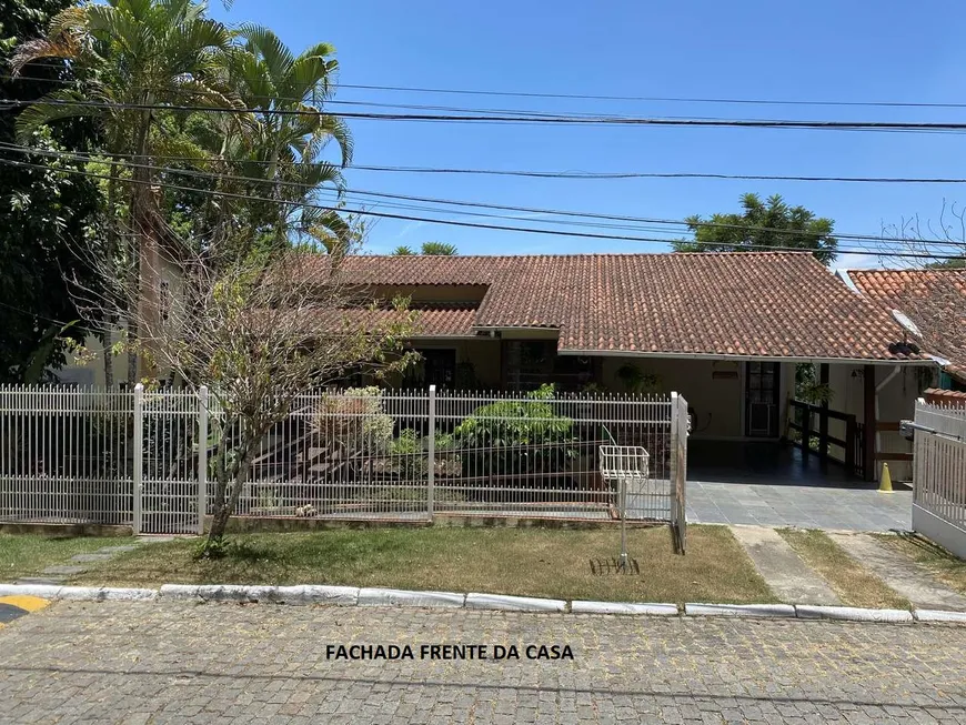 Foto 1 de Casa de Condomínio com 5 Quartos à venda, 220m² em Pendotiba, Niterói