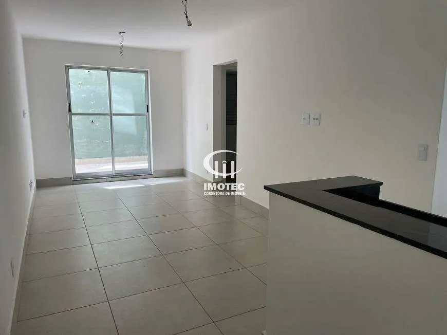 Foto 1 de Apartamento com 2 Quartos à venda, 98m² em Serra, Belo Horizonte