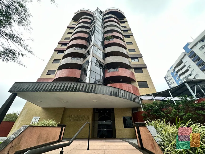 Foto 1 de Apartamento com 3 Quartos à venda, 175m² em Atiradores, Joinville