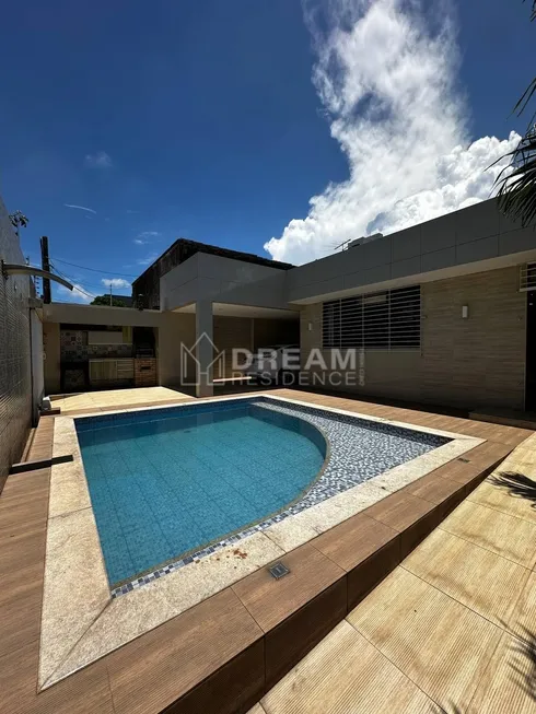 Foto 1 de Casa com 3 Quartos à venda, 250m² em Imbiribeira, Recife